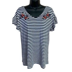 M Blue White Striped Floral Embroidered Short Sleeve Top Medium 8 10 Stretch